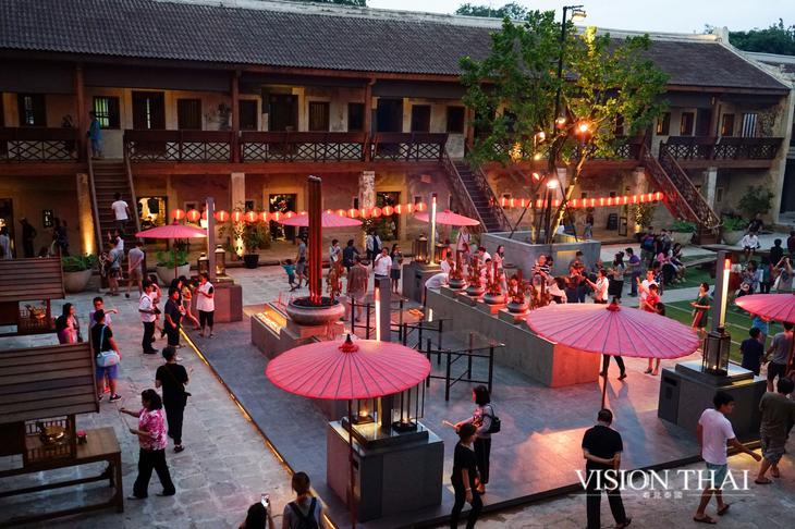 廊1919由危楼老建筑经多次改造成现在的文创园区（VISION THAI 看见泰国）