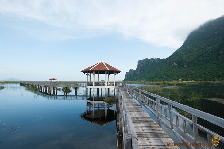 泰國三百峰國家公園（圖片來源：Khao Sam Roi Yot National Park）