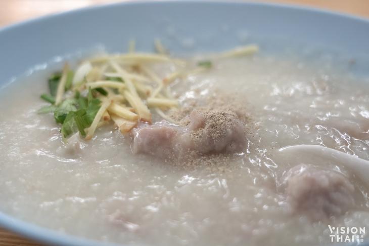 曼谷必吃的王子戏院猪肉粥大热天也要来一碗（VISION THAI 看见泰国）